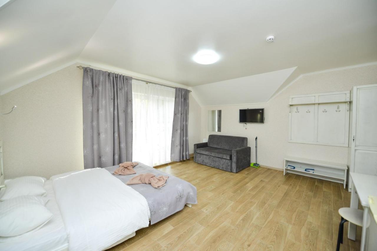 Forest Hotel Polis'ke Exterior foto